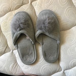 fluffy slippers